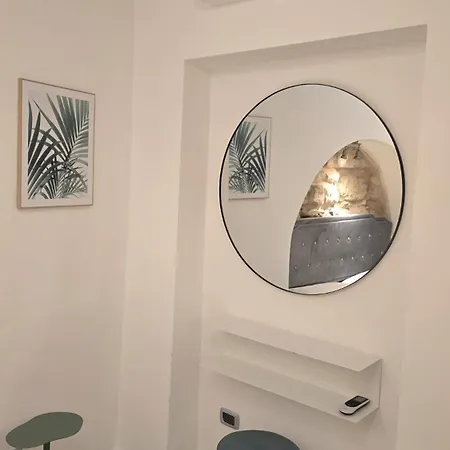 Pure Minimal Loft Old Town