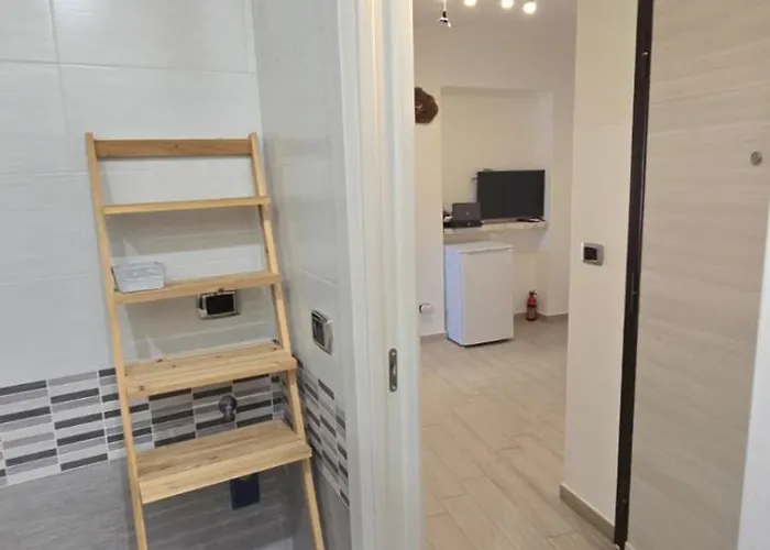 Pure Minimal Loft Old Town