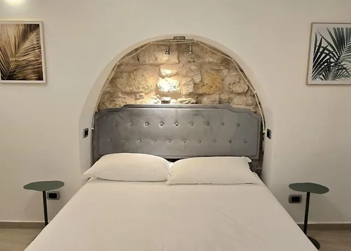 Pure Minimal Loft Old Town Bari