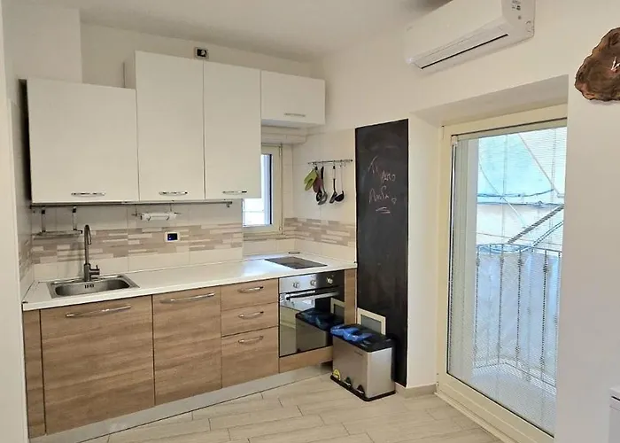 Pure Minimal Loft Old Town *